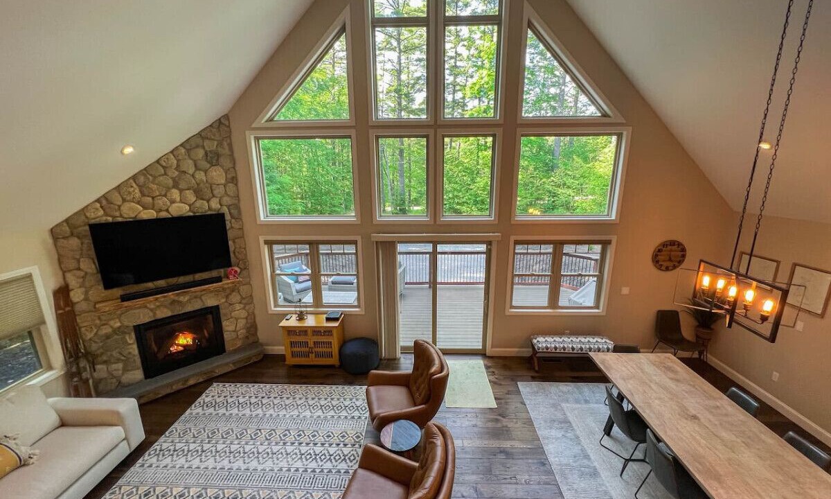 Photo of Livingroom in Intervale