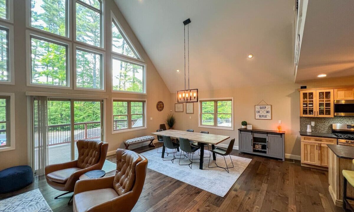 Photo of Livingroom in Intervale