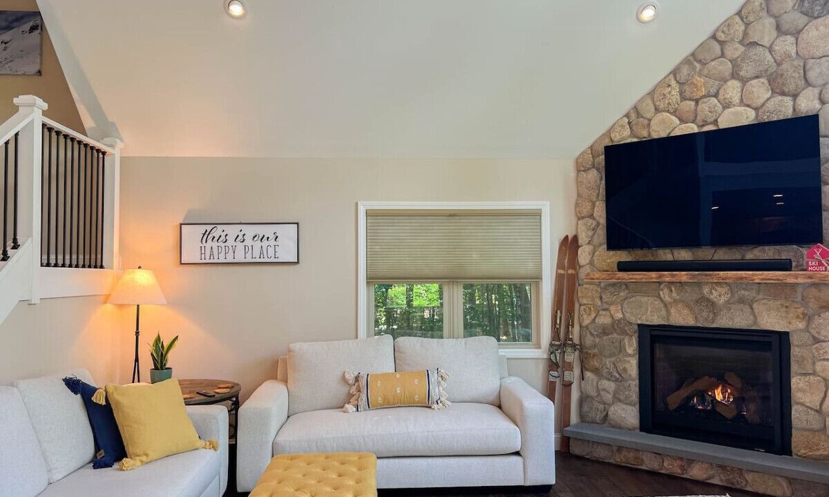 Photo of Livingroom in Intervale