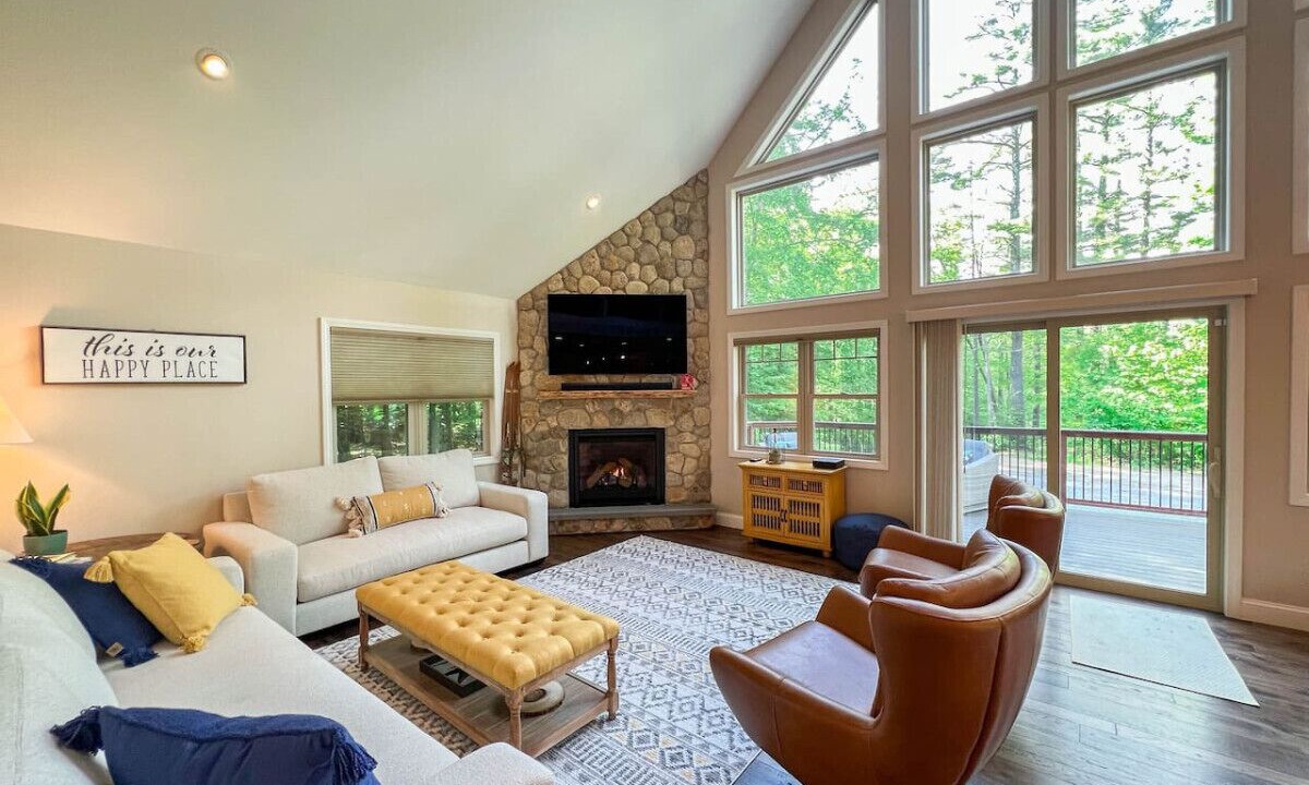 Photo of Livingroom in Intervale
