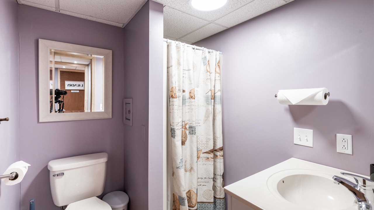 Photo of Bathroom in Birch Hill