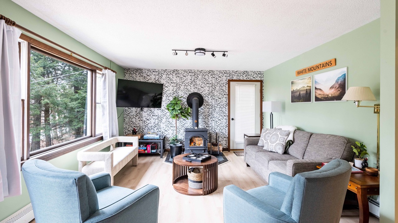 Photo of Livingroom in Birch Hill