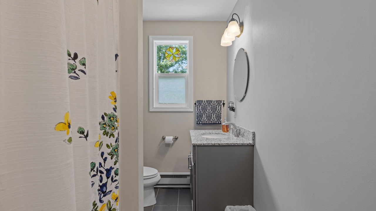 Photo of Bathroom in Alexandria