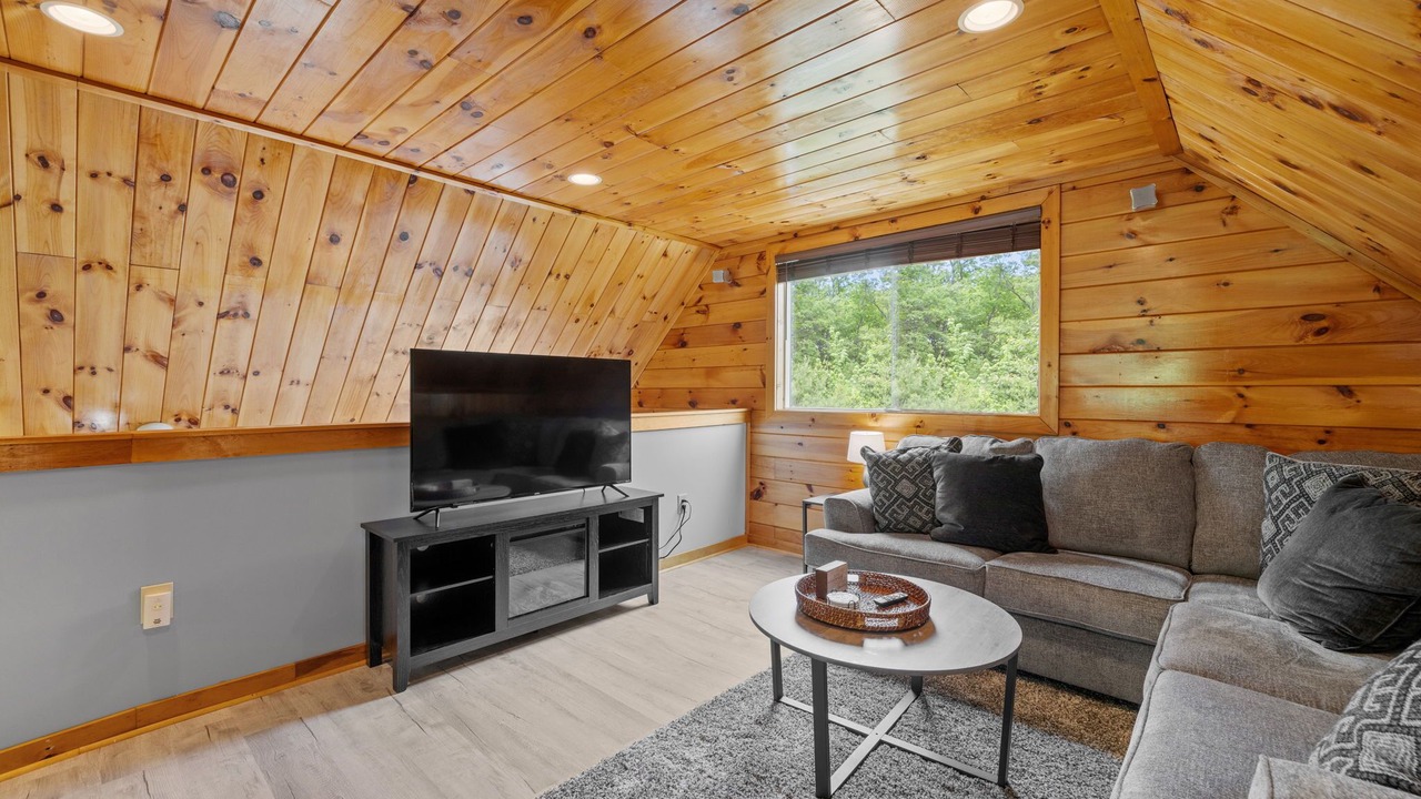 Photo of Livingroom in Alexandria