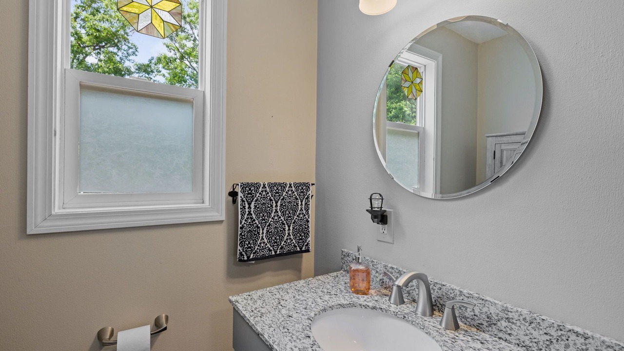 Photo of Bathroom in Alexandria