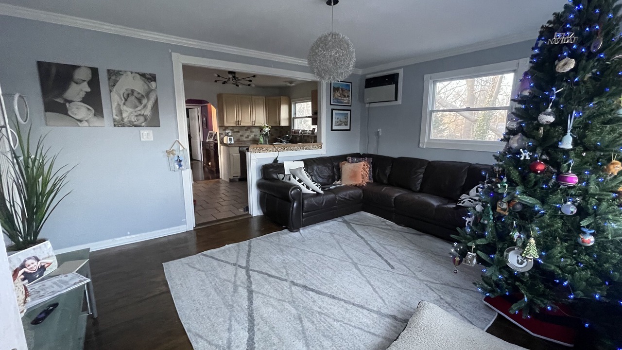 Photo of Livingroom in Elwood