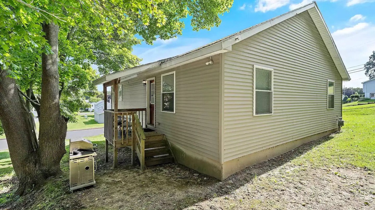 Photo of Outdoor in Oswego