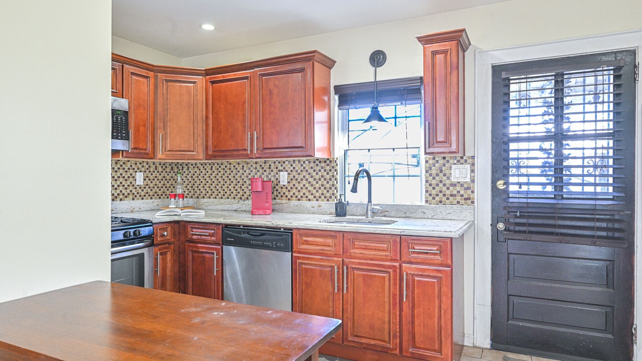 Photo of Kitchen in Valley Stream