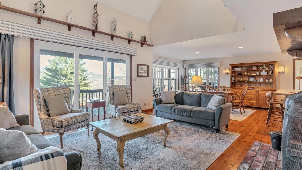 Photo of Livingroom in Quechee