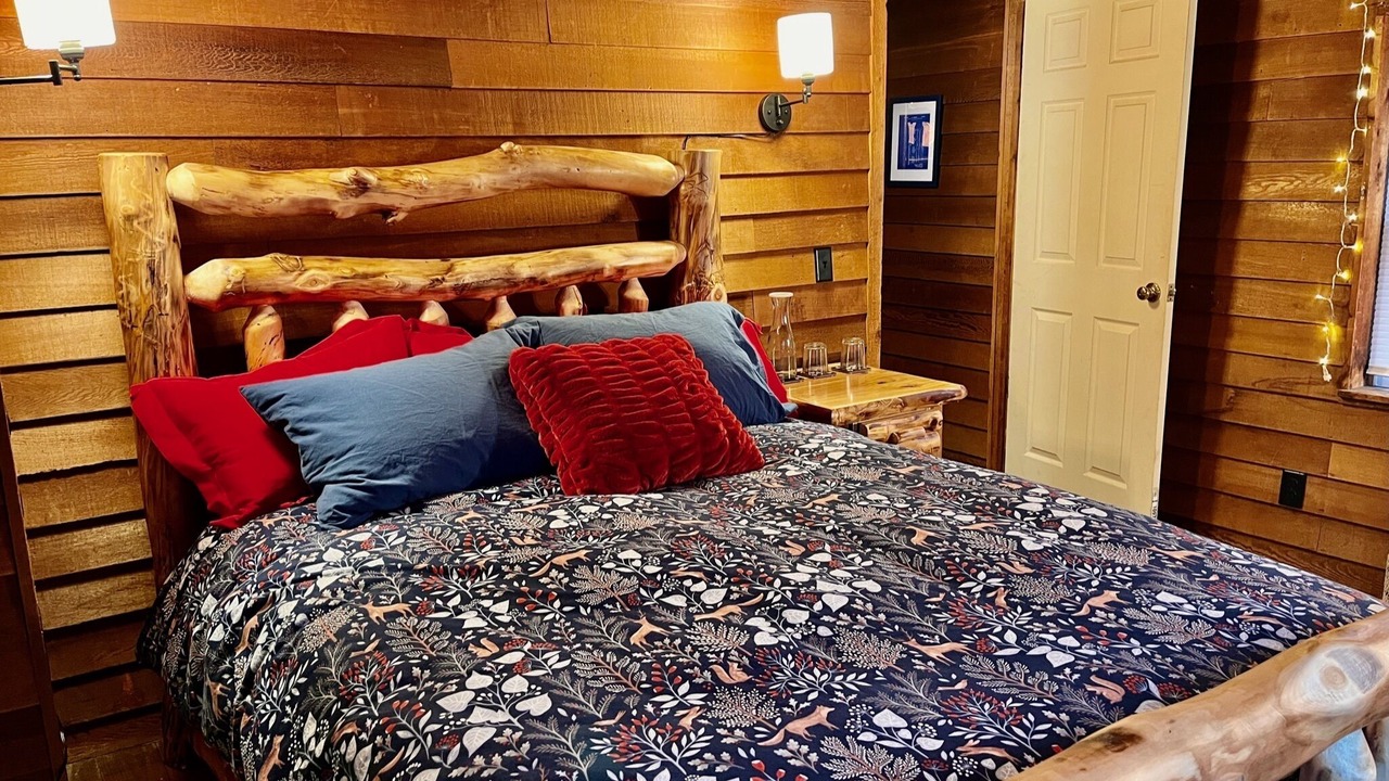 Photo of Bedroom in Blodgett Mills