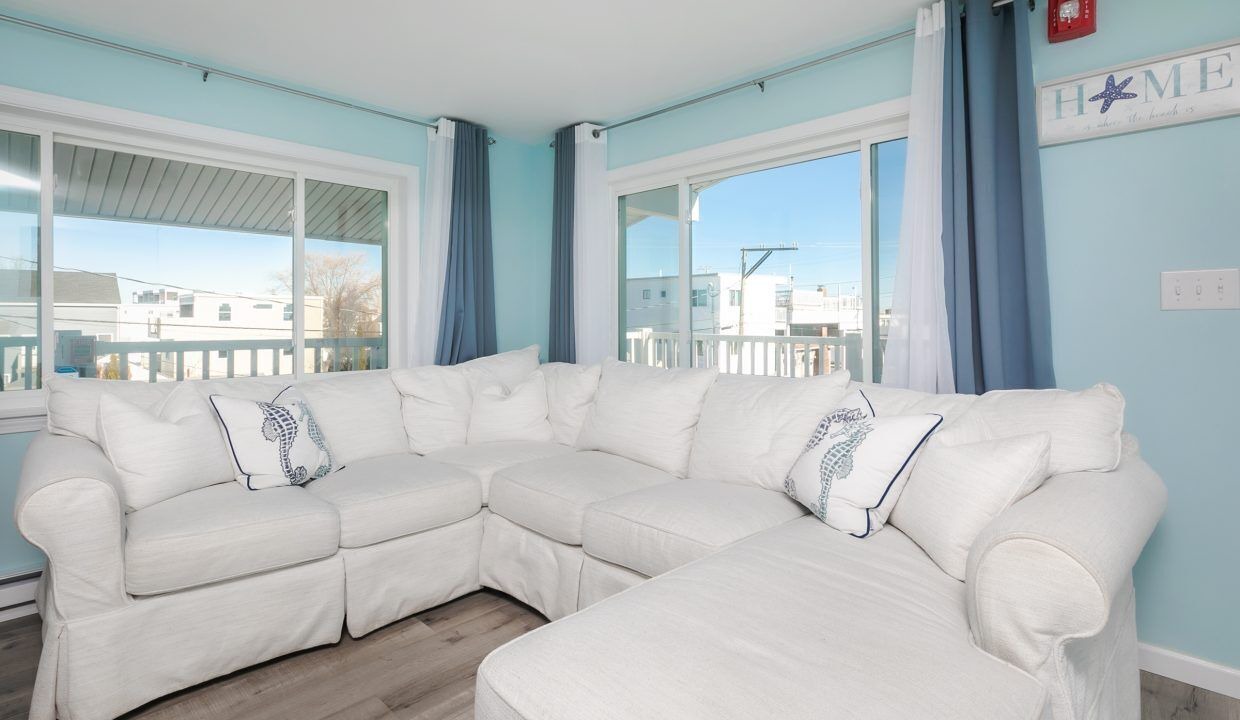 Photo of Livingroom in Hampton
