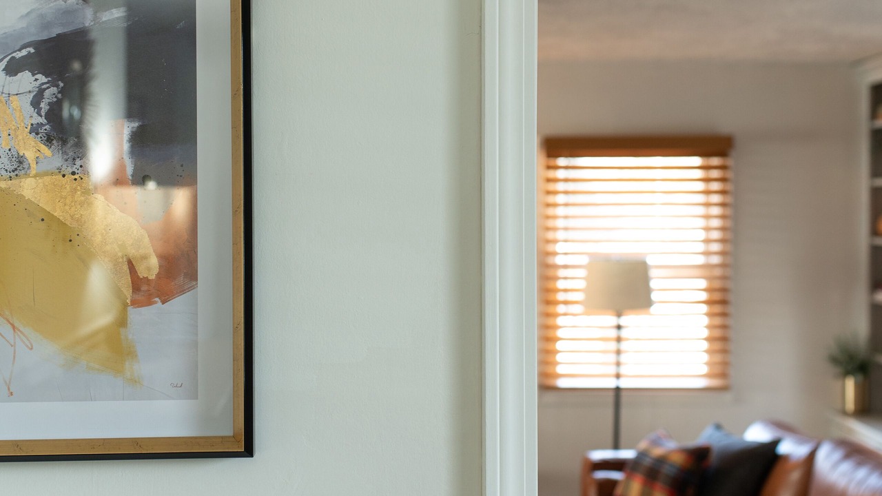 Photo of Livingroom in Queensbury