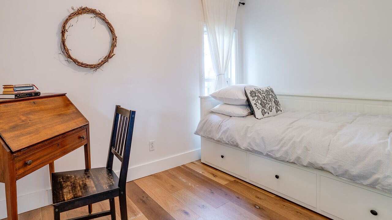 Photo of Bedroom in Valois