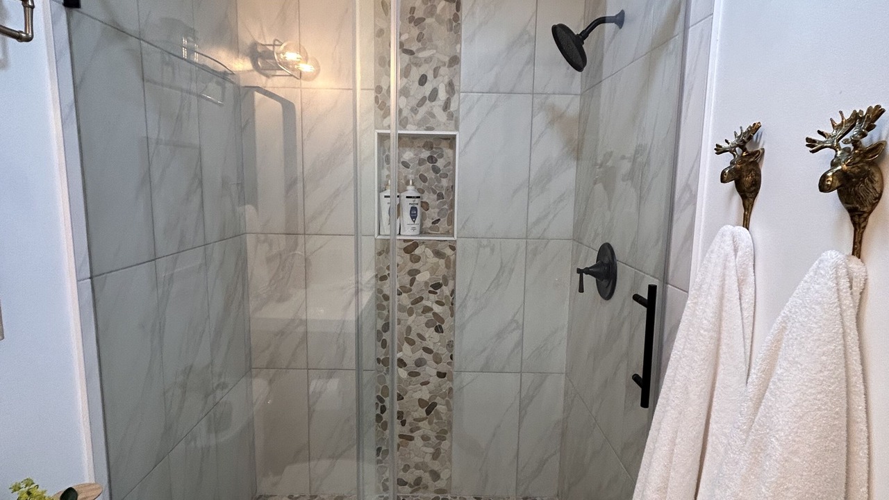 Photo of Bathroom in Linden