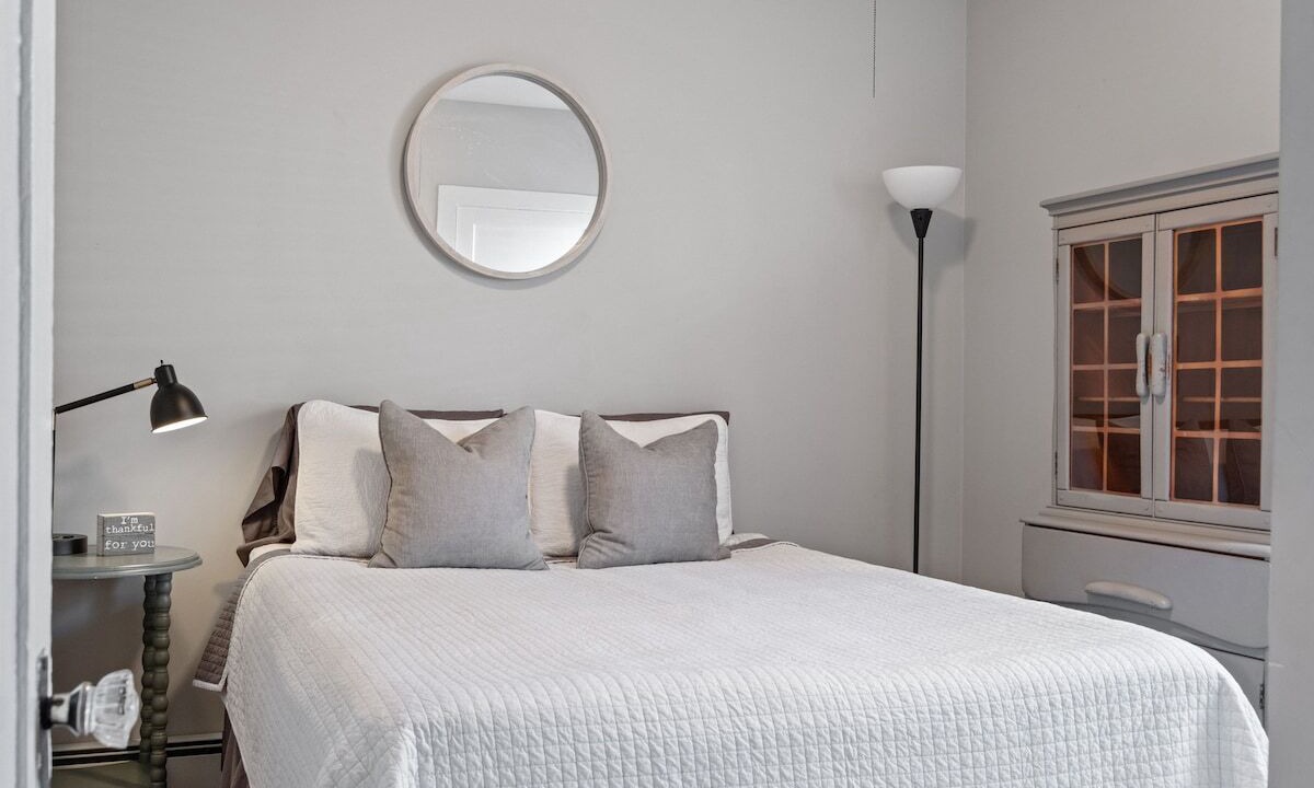 Photo of Bedroom in Rimmon Heights