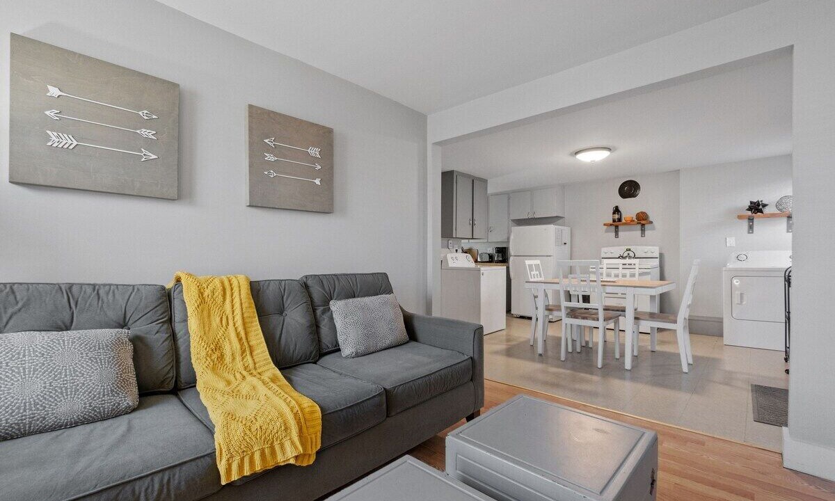 Photo of Livingroom in Rimmon Heights