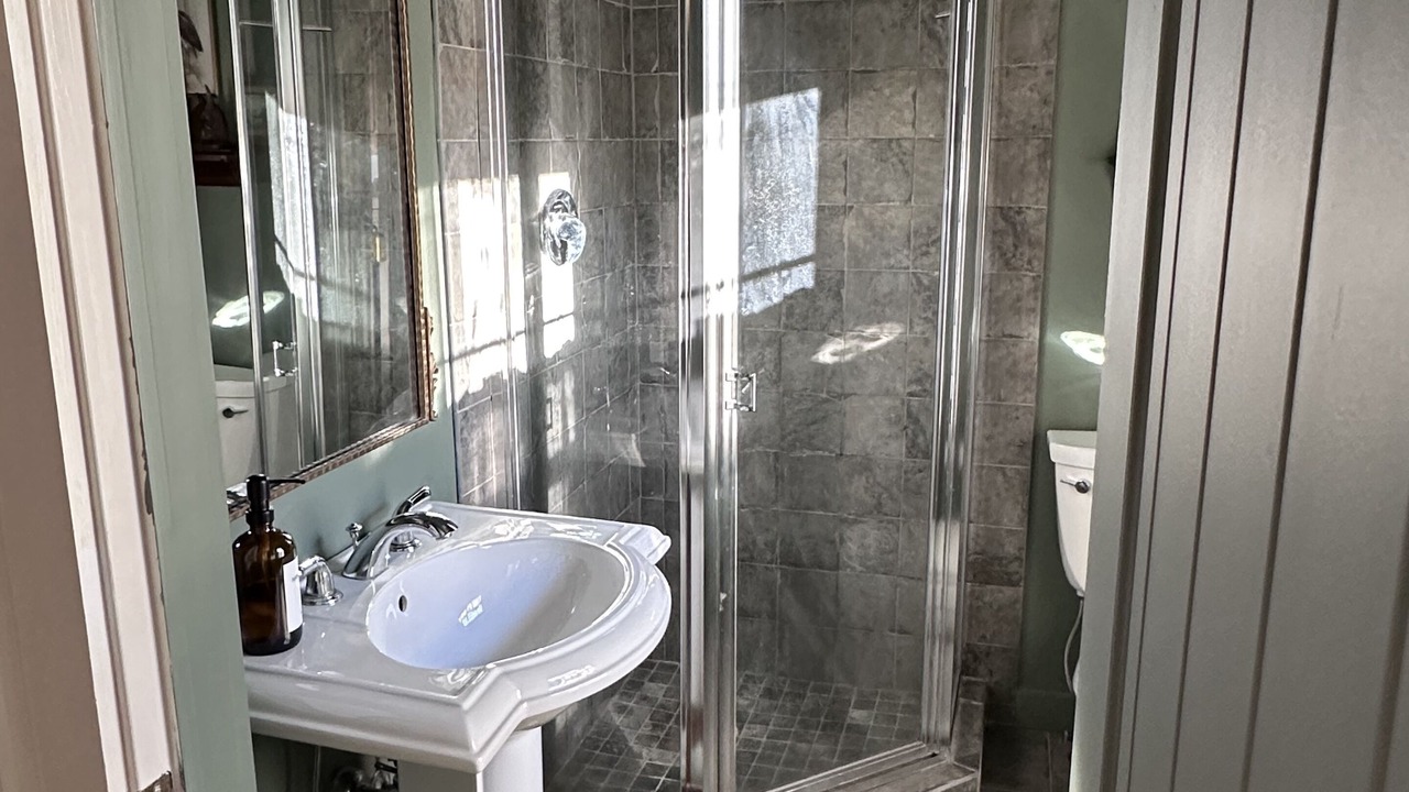 Photo of Bathroom in Cooperstown