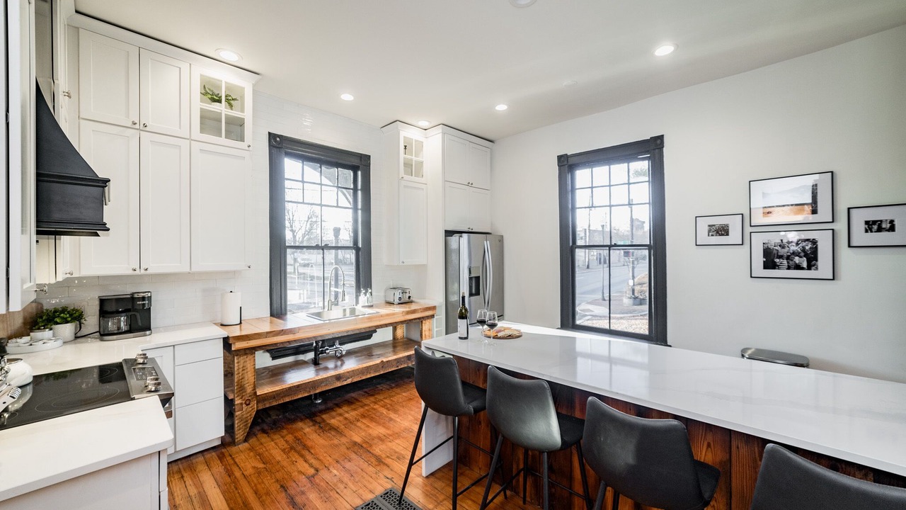Photo of Kitchen in Central Business District