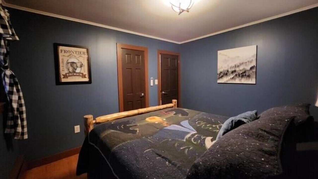 Photo of Bedroom in Queensbury
