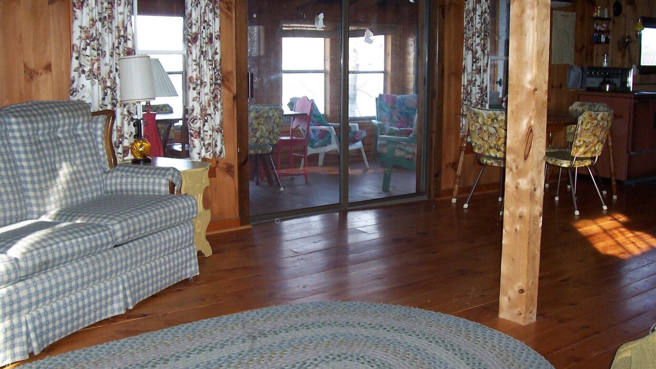 Photo of Livingroom in Charleston