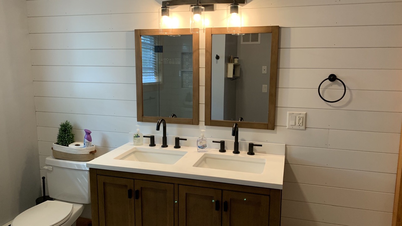 Photo of Bathroom in Orleans