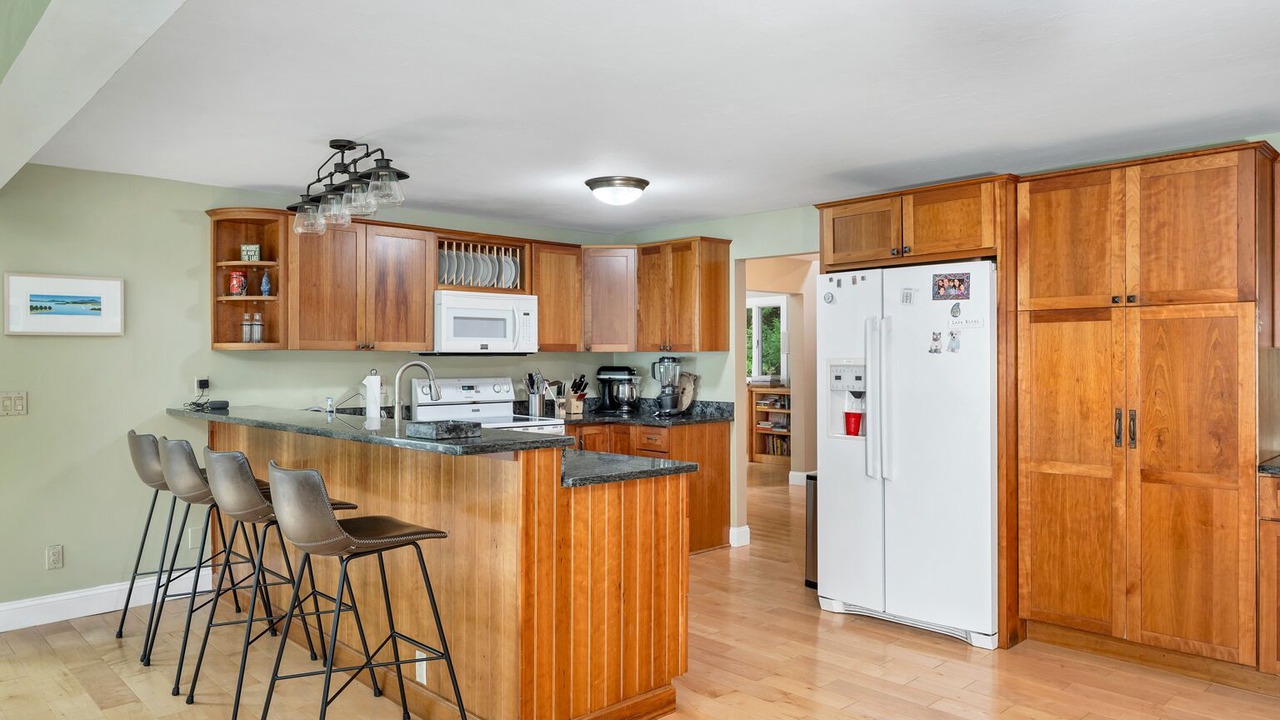 Photo of Kitchen in Moultonborough