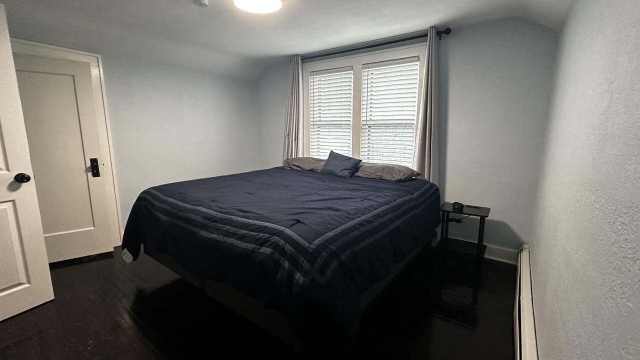 Photo of Bedroom in Jamestown
