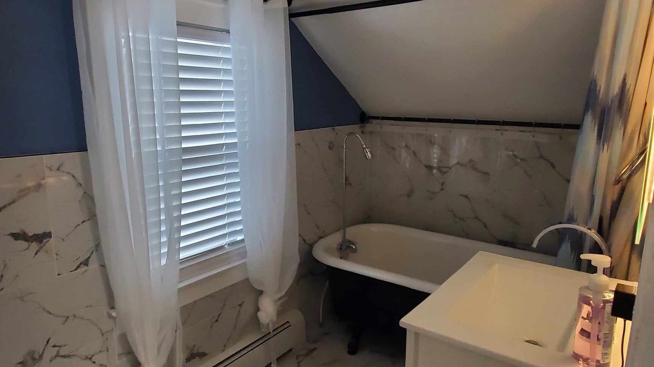 Photo of Bathroom in Jamestown