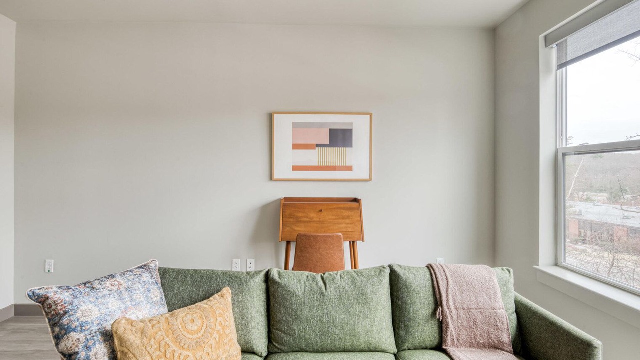 Photo of Livingroom in Burlington