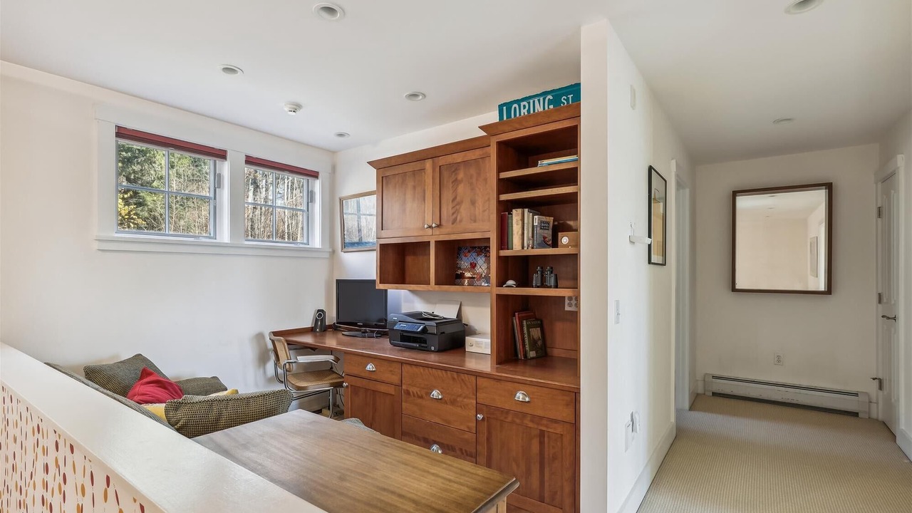 Photo of Livingroom in Waterbury Center