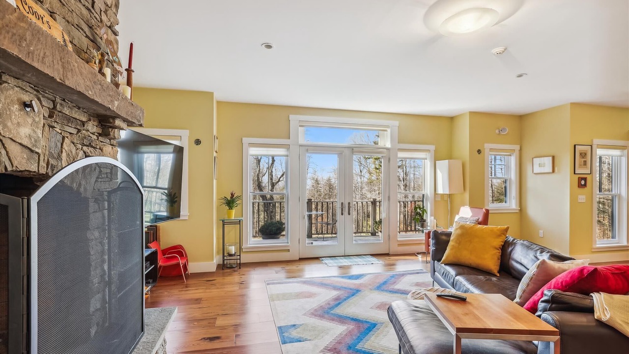 Photo of Livingroom in Waterbury Center