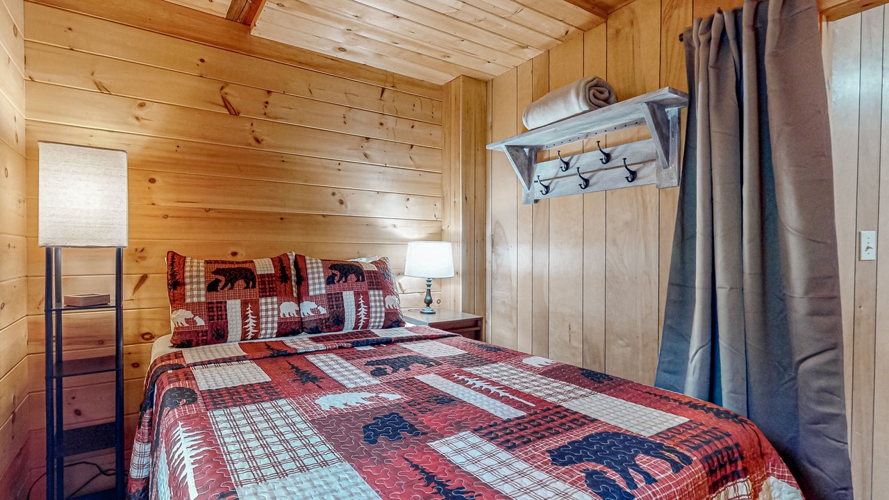 Photo of Bedroom in Dexter