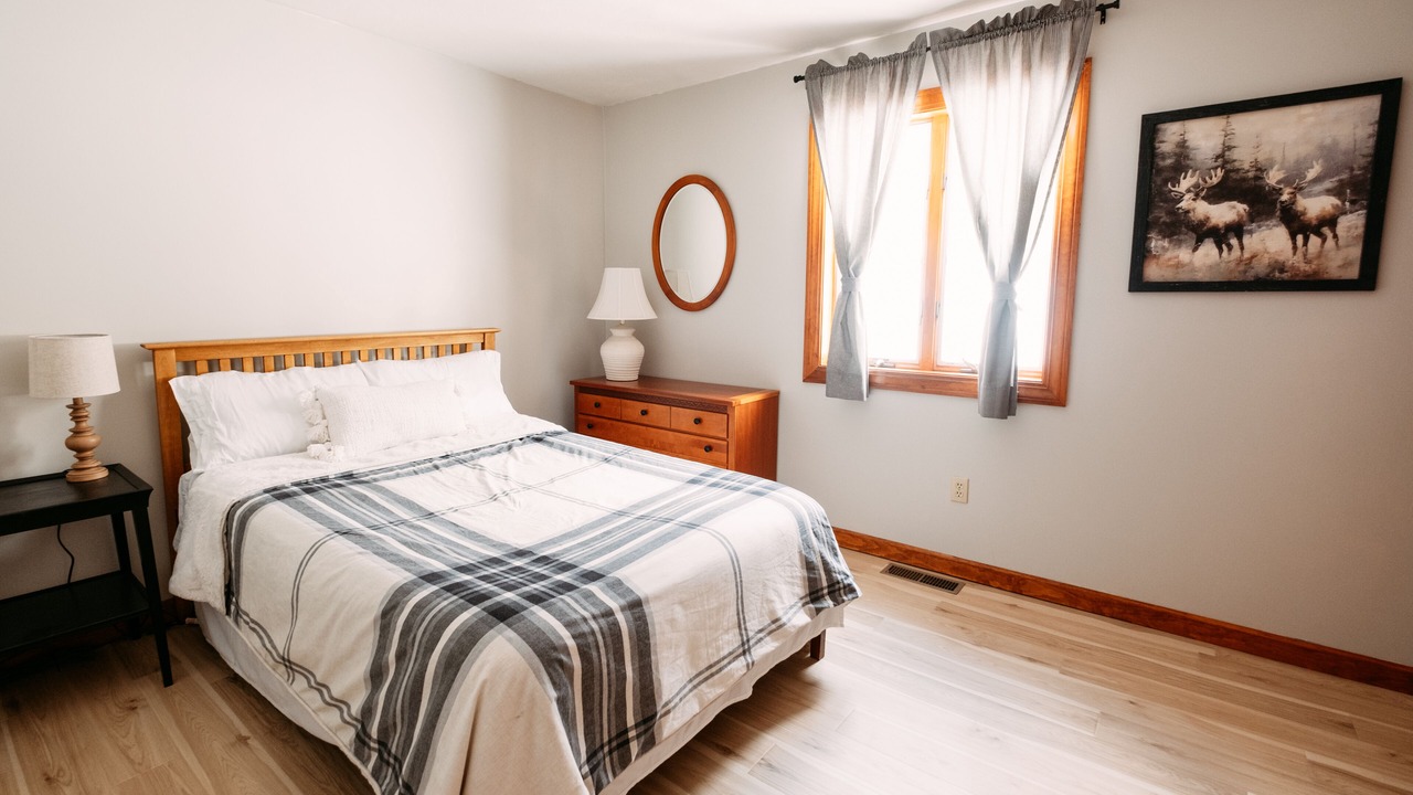 Photo of Bedroom in Newark