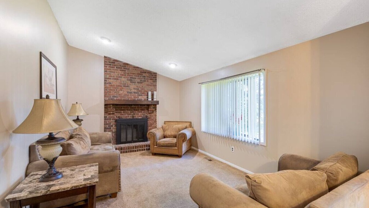 Photo of Bedroom in Chili Center