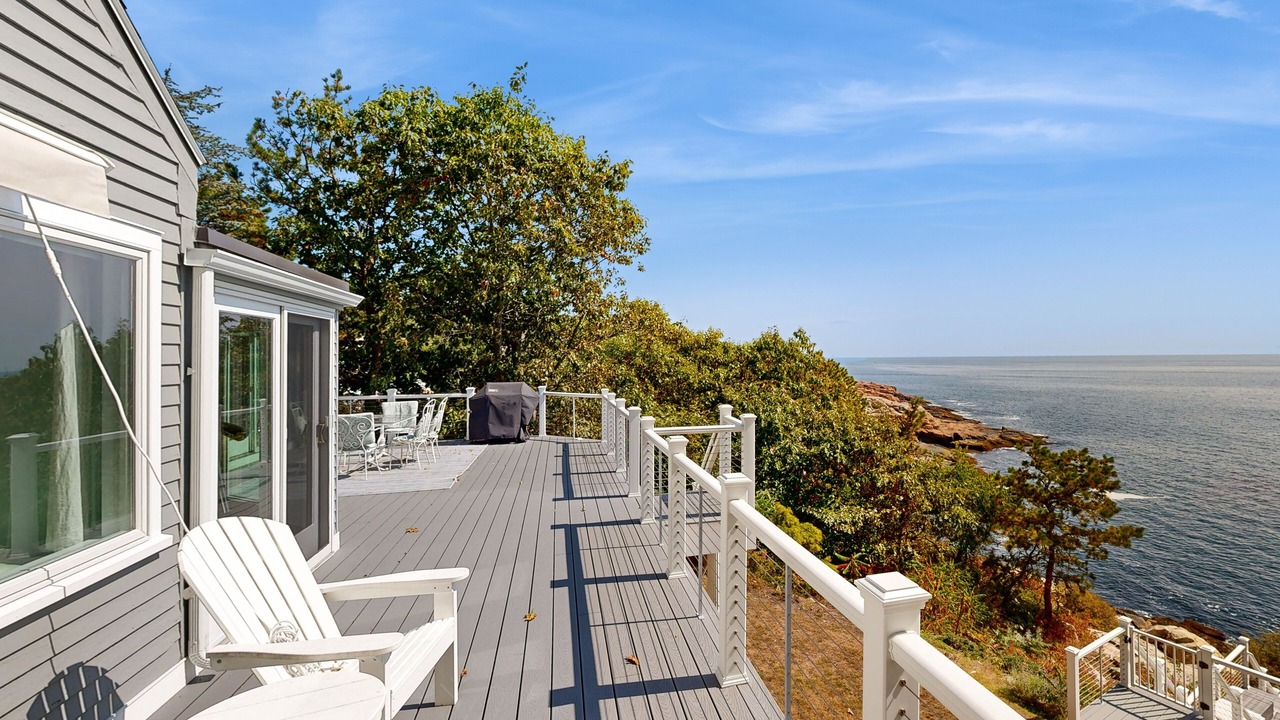 Photo of Patio Balcony in Gloucester