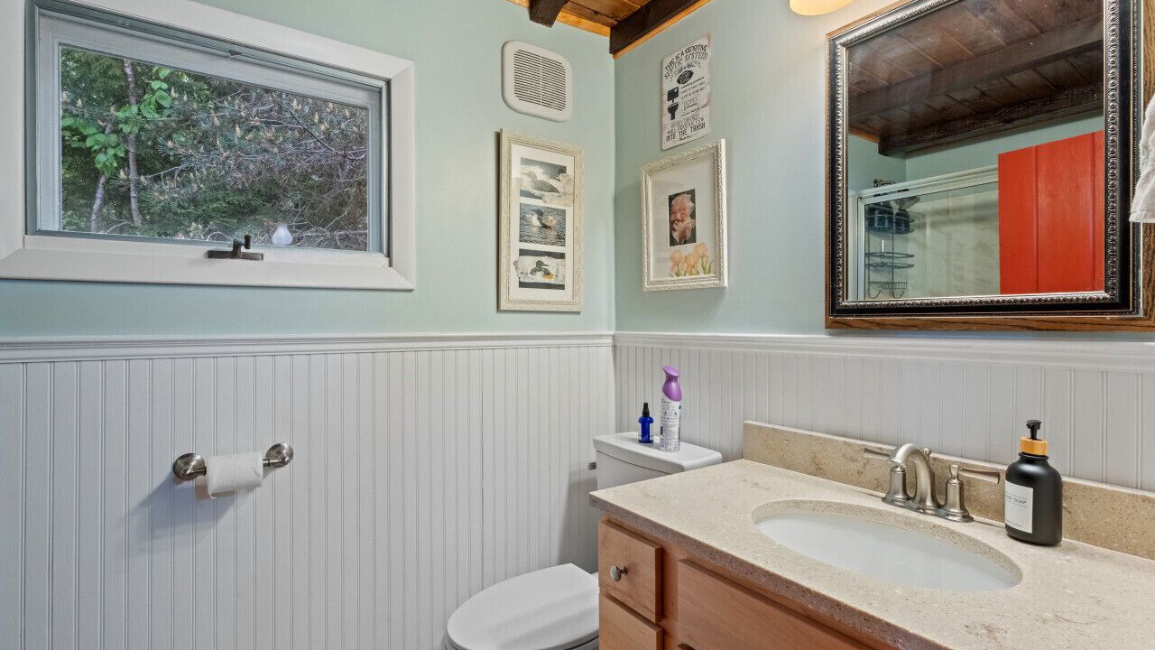 Photo of Bathroom in Stoddard