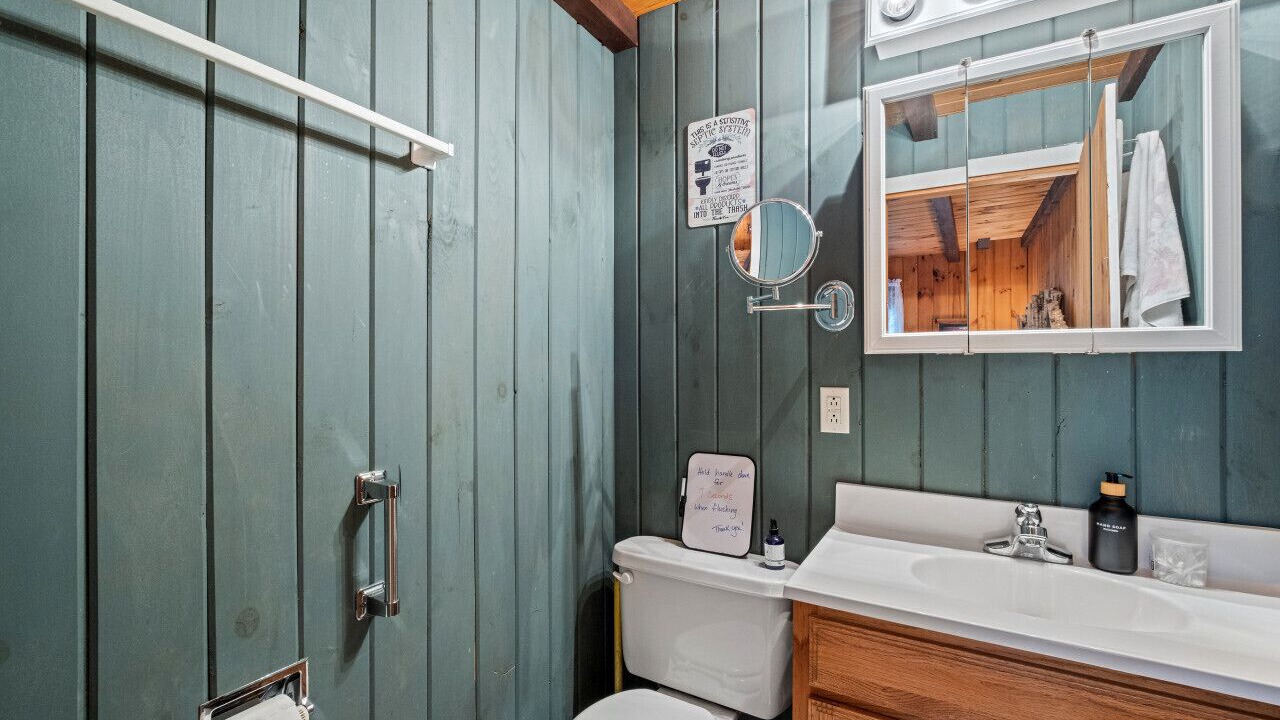 Photo of Bathroom in Stoddard