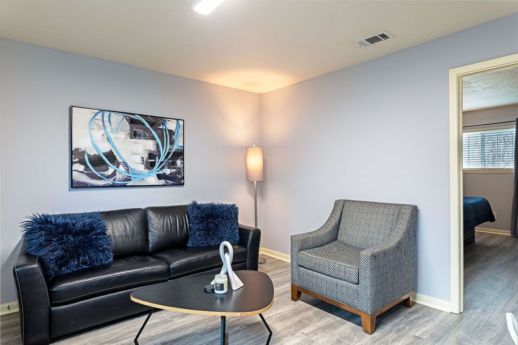 Photo of Livingroom in MacGregor