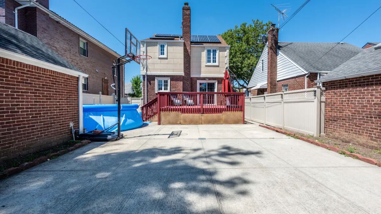 Photo of Patio Balcony in Queens