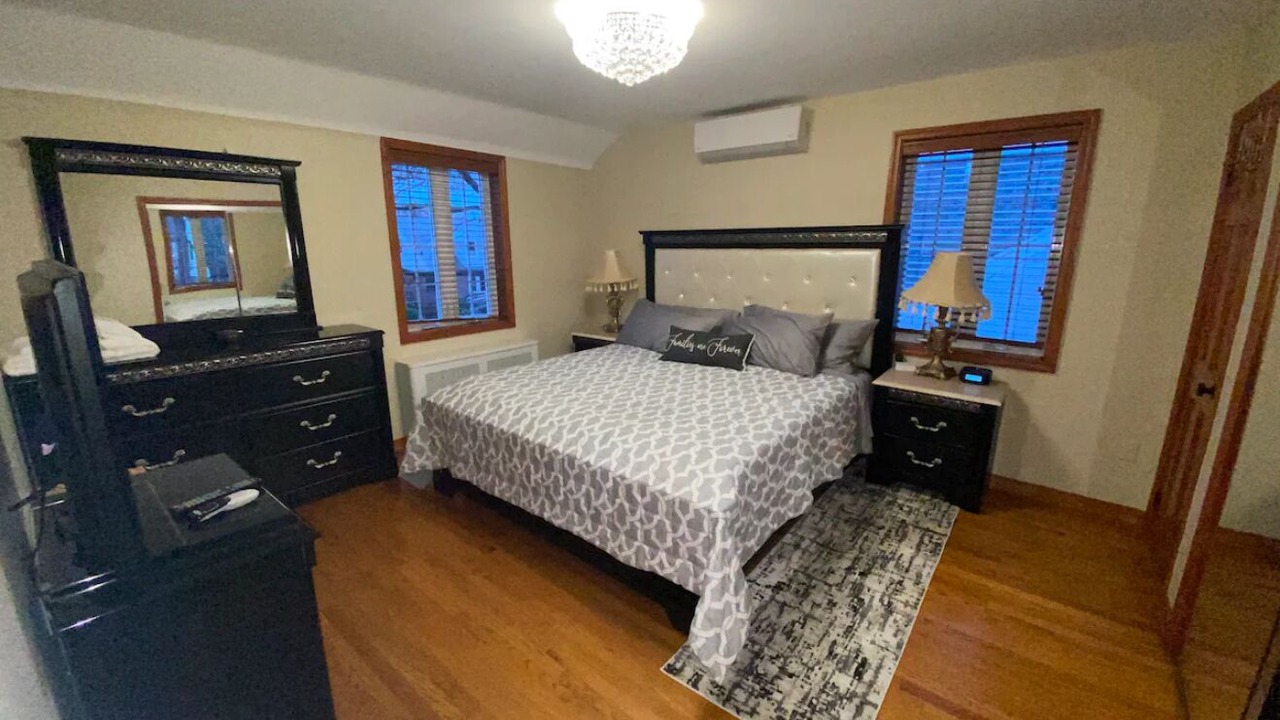 Photo of Bedroom in Queens