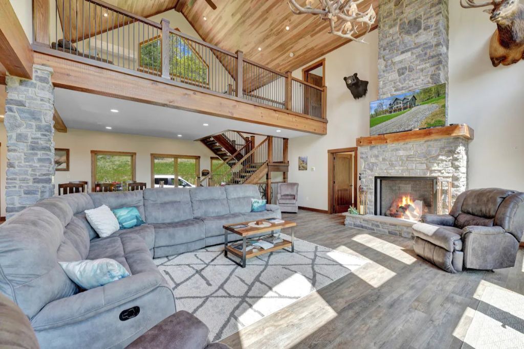 Photo of Livingroom in Driftwood