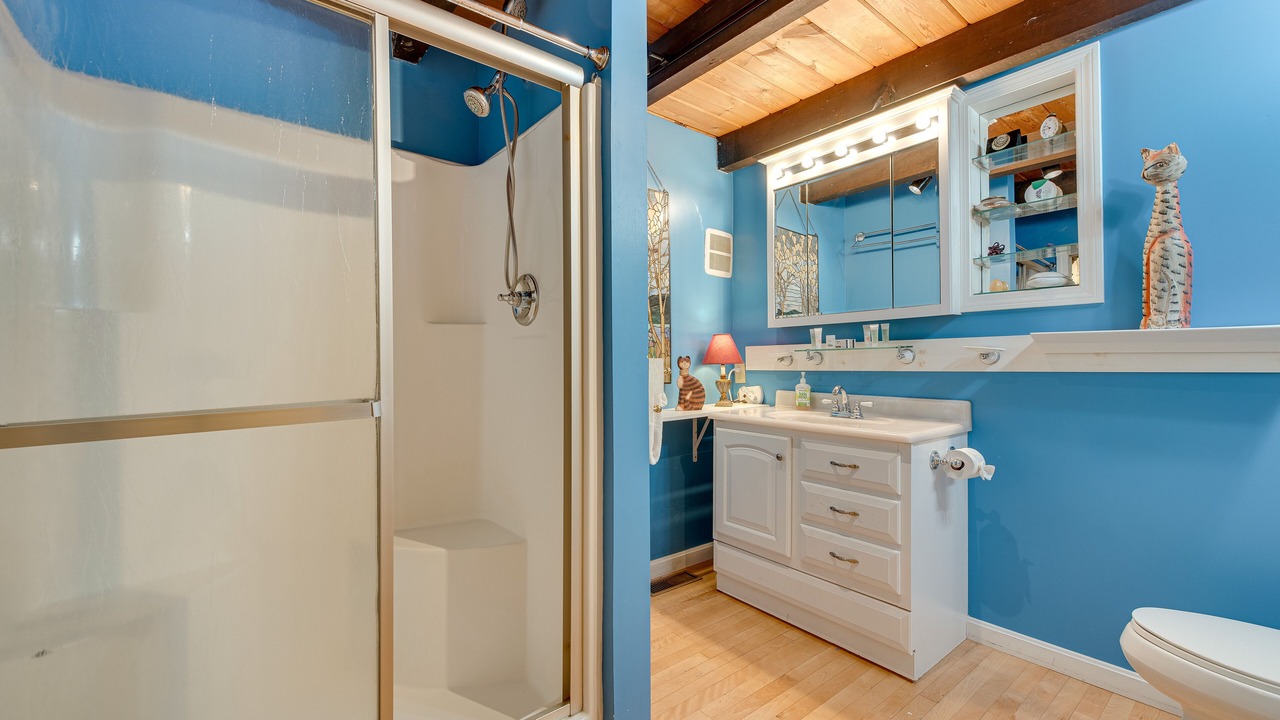 Photo of Bathroom in Lake Arrowhead