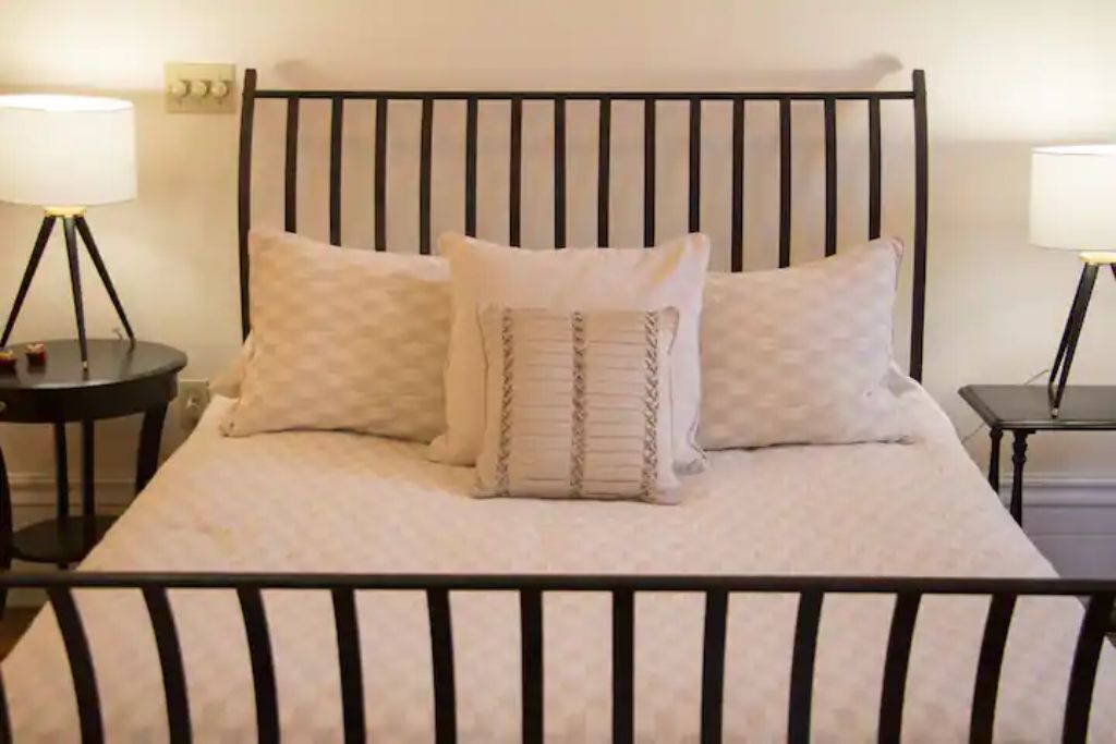 Photo of Bedroom in Downtown Portland