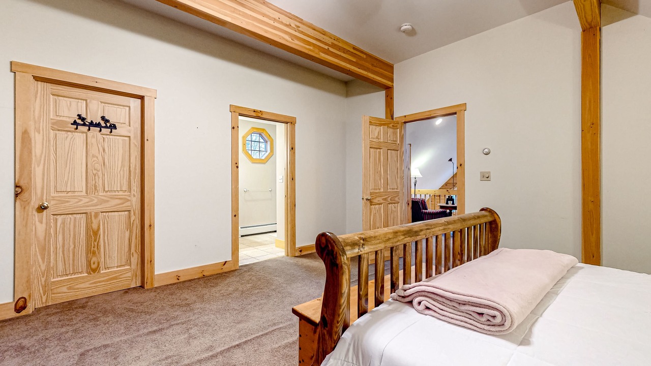 Photo of Bedroom in Winhall