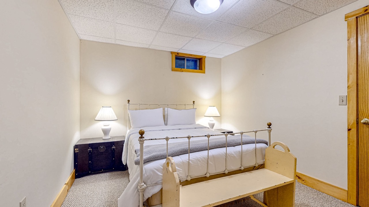 Photo of Bedroom in Winhall