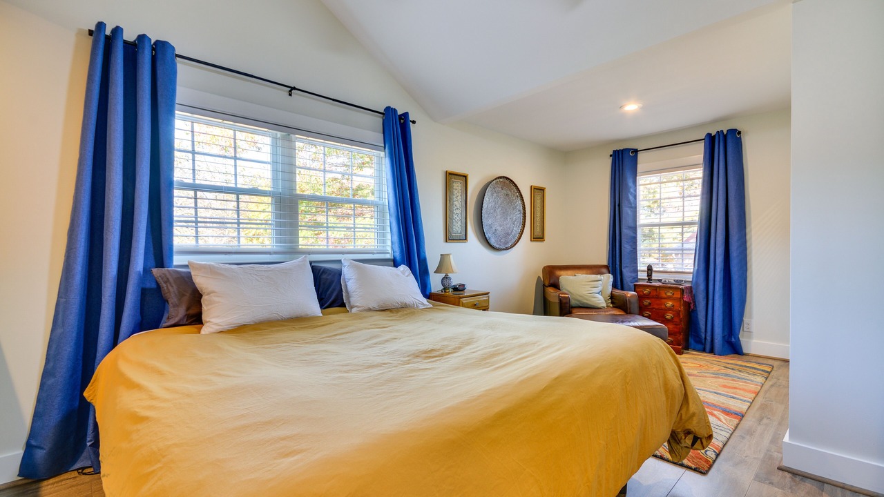 Photo of Bedroom in Pilot Mountain