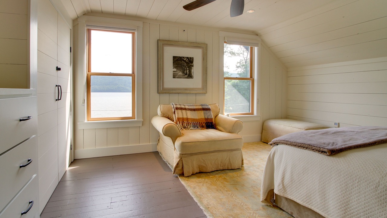 Photo of Bedroom in Silver Bay