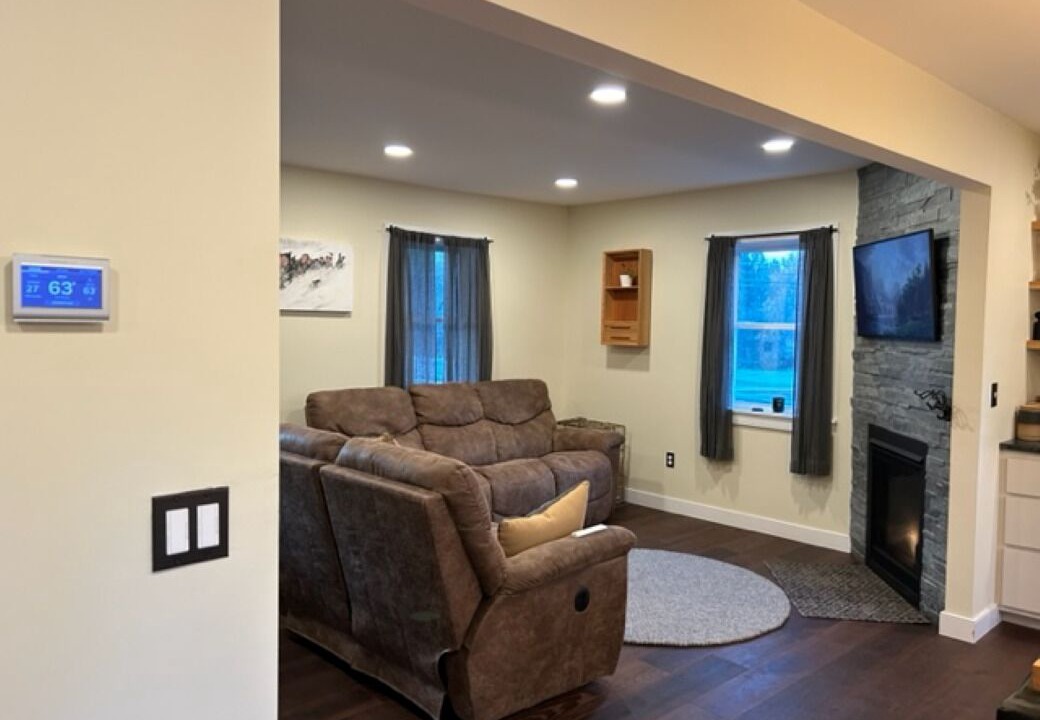 Photo of Livingroom in East Burke