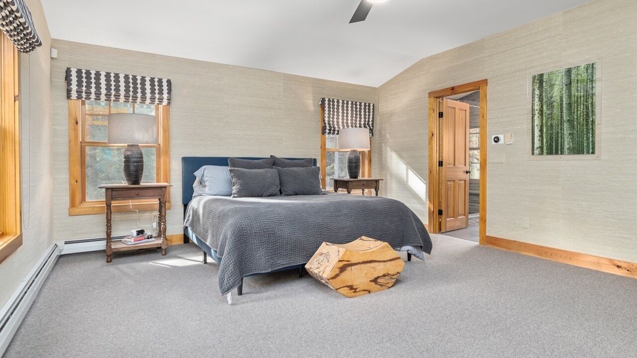 Photo of Bedroom in Winhall