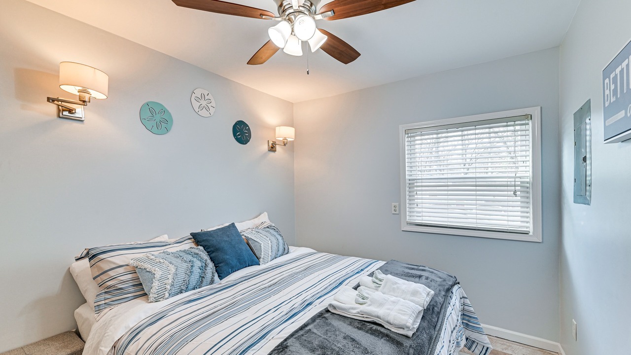 Photo of Bedroom in Town of Richmond